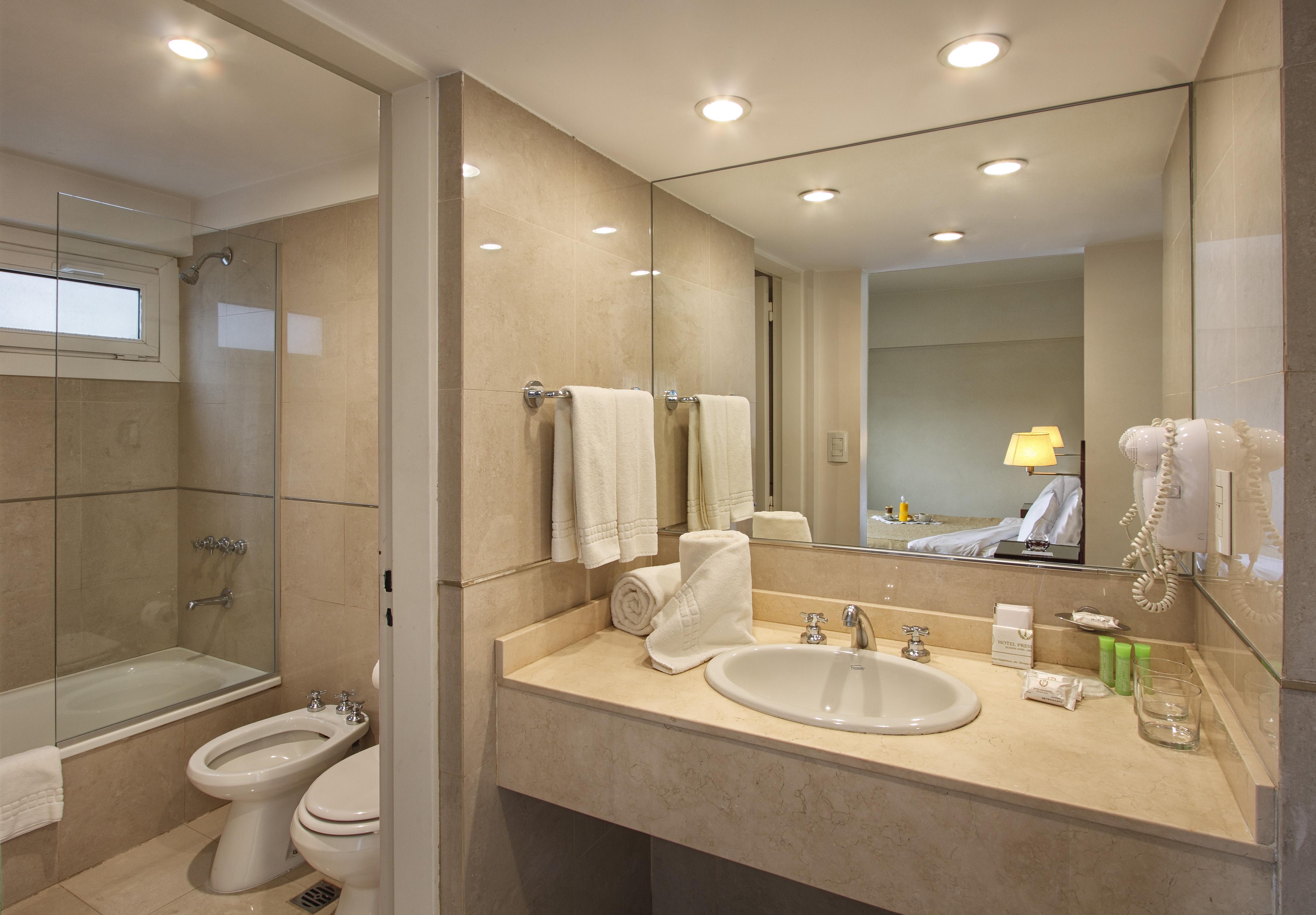 Hotel Presidente บัวโนสไอเรส ภายนอก รูปภาพ