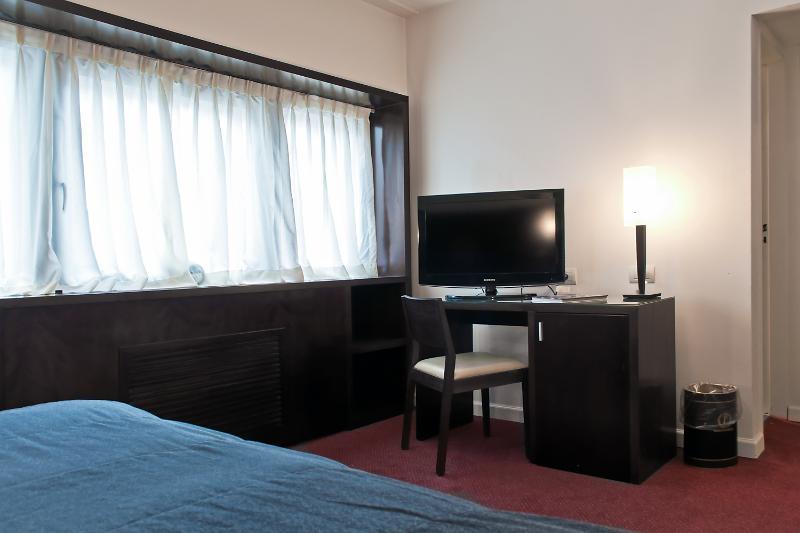 Hotel Presidente บัวโนสไอเรส ภายนอก รูปภาพ